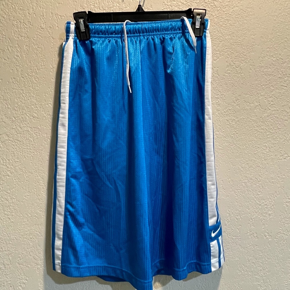 Nike boys basketball shorts 🏀